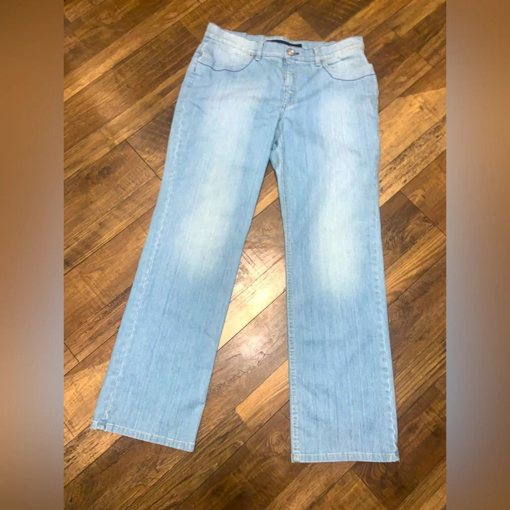 Escada sport Linda Jean light wash summer y2k casual denim designer flare boho